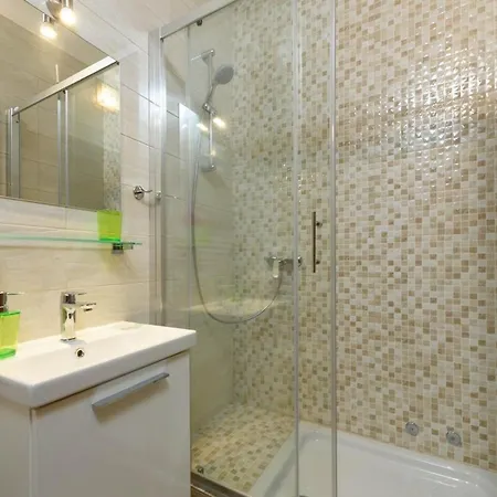 Apartment Tatinja A6 Trogir