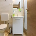 Tatinja A6 Apartamento