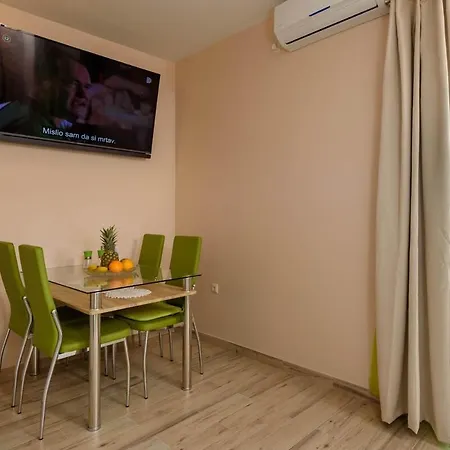 Apartamento Tatinja A6 *